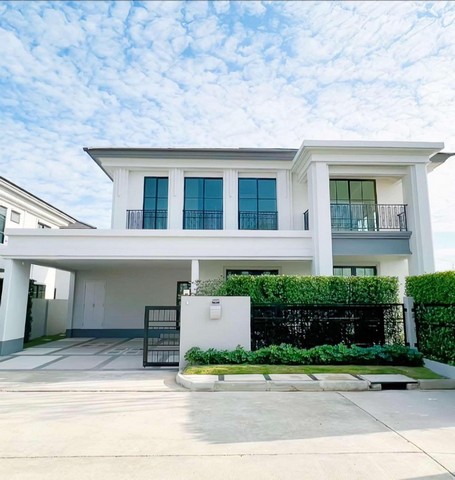 LV53271 ให้เช่า เศรษฐสิริ เสรีไทย Setthasiri Serithai บ้านเดี่ยวสไตล์ Modern Classic ใกล้รถไฟฟ้าสายสีชมพู สถานีนพรัตน์ และ Fashion Islandราคาเช่า : 130,000/ เดือน (สัญญาขั้นต่ำ 1 ปีขึ้นไป ประกัน 2 เดือน ล่วงหน้า 1 เดือน บ้านพร้อมหิ้วกระเป๋าเข้าอยู่ได้)ที่ตั้ง : ซ.กาญจนาภิเษก 11/3 แขวงคันนายาว เขตคันนายาว กทม. 10230ชื่อโครงการ : เศรษฐสิริ เสรีไทย / Setthasiri Serithaiรายละเอียด :- พื้นที่ใช้สอย 250 ตร.ม.- ที่ดิน 72.70 ตร.ว.- 4 ห้องนอน - 4 ห้