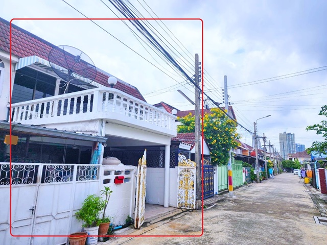 ใหม่ กว้างขวางประชาชื่น6 ทำเลแยกสะพาน 99 3นอน ให้เช่าทาวน์เฮ้าส์ 2 ชั้น 26 ตร.วาใกล้  MRTสถานีกลางบางซื่อ   206 ตร.ม. รีโนเวทใหม่ กว้างขวาง