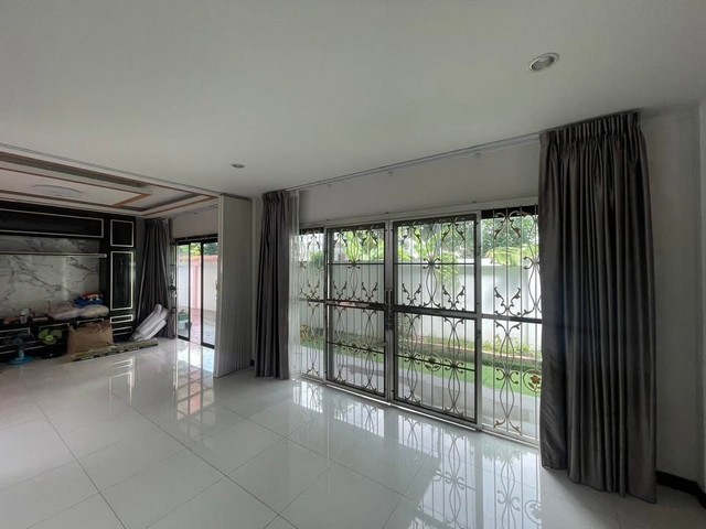 ให้เช่าบ้านเดี่ยว ใกล้ทางด่วนศรีรัช ใกล้สถานนีรถไฟตลิ่งชัน ใกล้ Central ปิ่นเกล้า  ย่าน ตลิ่งชันถนนบรมราชชนนี หมู่บ้านสิริจันทร์ ซ.ฉิมพลี6/1