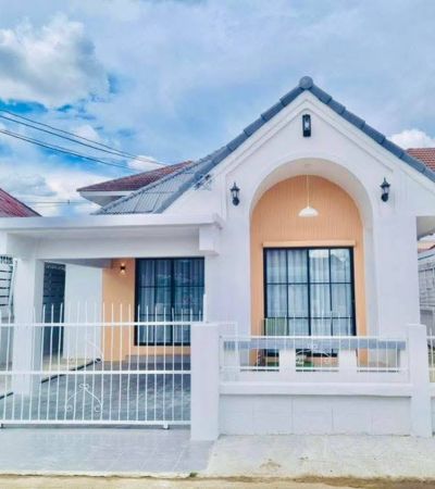 บ้านเดี่ยว ใกล้แยก บิ๊กซีแม่เหียะ หลังแม็คโคร หลังนี้ ทรง มินิมอล มูจิ รีโนเวทใหม่ 