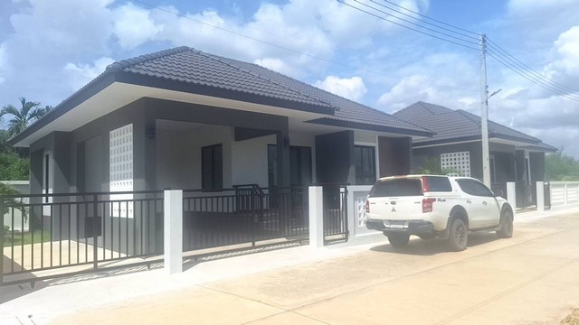 บ้านเดี่ยว 50ตรว.ราคา2.59ล้าน ใกล้นิคมฯสมุทรสาคร อ.เมืองสมุทรสาคร