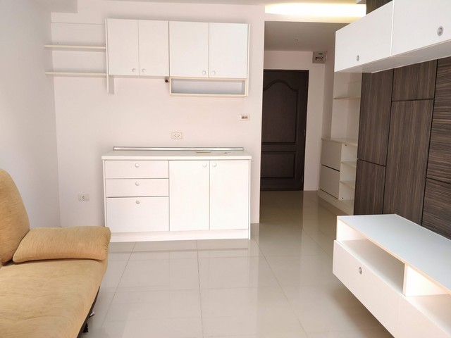 ขาย คอนโด ฌ็องเซลิเซ่ ติวานนท์ ห้องดูเพลกซ์ 44.6 ตร.ม. พร้อมเฟอร์นิเจอร์