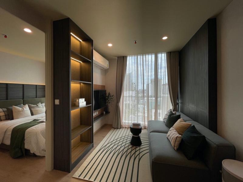 Noble Recole Sukhumvit 19 quiet clean pleasant 17th floor BTS Asoke