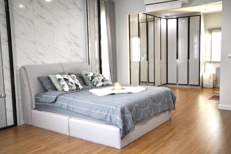 ขายบ้านเดี่ยว 2 ชั้น หมู่บ้าน Thana Habitat ธนาฮาบิแทต ปิ่นเกล้า สิรินธร ใกล้รถไฟฟ้า SRT บางบำหรุ และ ใกล้ แม็คโคร นครอินทร์