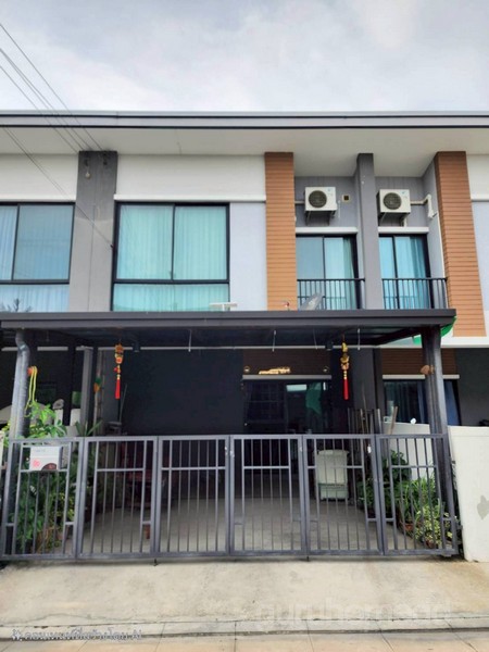 ขายด่วน ทาวน์โฮม 2 ชั้น ยูนิโอทาวน์ เพชรเกษม 110 เนื้อที่ 18.5 ตรว ห้องครัวบิวท์อิน พร้อมเฟอร์นิเจอร์ - ghd000631