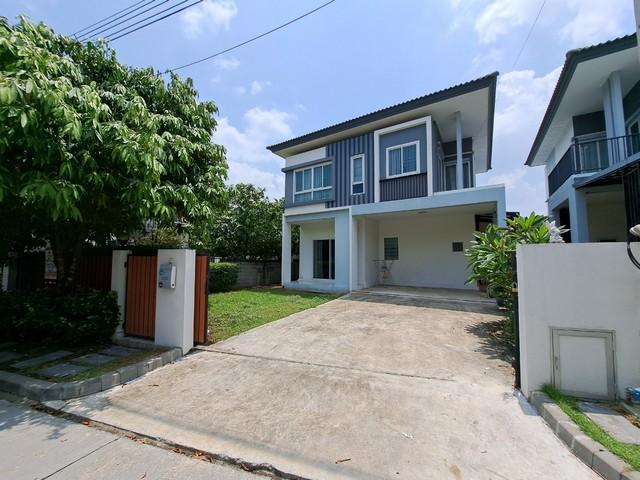 ให้เช่าบ้านเดี่ยว 2 ชั้น 54 ตร.ว. โครงการอิคอนเนเจอร์ รามอินทรา หลังมุม ใกล้แฟชั่นไอส์แลนด์