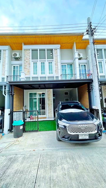 รพ.สินแพทย์ รามอินทรา 2.4 กม. 3-4นอน ตกแต่งครบ พร้อมเฟอร์ฯ MRT คู้บอน 2.2กม. ให้เช่าทาวน์โฮม 2 ชั้น 20 ตร.วา.160 ตร.ม.  2 น้ำ ถ.กาญจนาภิเษก