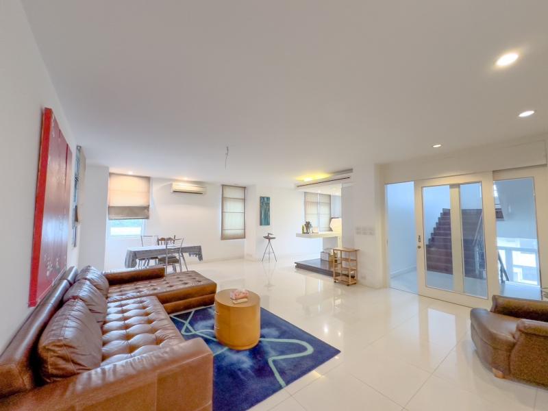 ขายบ้านเดี่ยว ซอยสุขุมวิท 65 ใกล้สถานี BTS เอกมัย และ ใกล้ Gateway เอกมัย