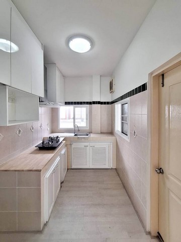 โซนรวมโชค ขายพูลวิลล่า 18.5 ล้าน 113 ตรว. #บ้านหรูสไตล์พูลวิลล่า #รีโนเวทใหม่ ด้านหลังเป็น #วิวดอยโล่ง สงบ ไม่ติดบ้านใคร