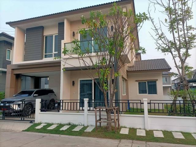 ให้เช่าบ้านเดี่ยว 2 ชั้น โครงการหมู่บ้าน centro ประชาอุทิศ 90 ซอยประชาสามัคคี ใกล้ทางด่วนกาญจนาภิเษกราคาเช่า 35,000 บาท / เดือนที่ตั้ง ถนนประชาสามัคคี ซอยประชาสามัคคี ตำบลบ้านคลองสวน อำเภอพระสมุทรเจดีย์ สมุทรปราการ 10290ติดต่อ : คุณภัสพงณ์ 0634098164Line : binkem22https://www.facebook.com/profile.php?id=61581484955548เนื้อที่ 50 ตารางวา พื้นที่ใช้สอย 150 ตารางเมตร จำนวน 2 ชั้น 4 ห้องนอน 3 ห้องน้ำ 1 ห้องโถง 1 ห้องครัว จอดรถในบ้าน