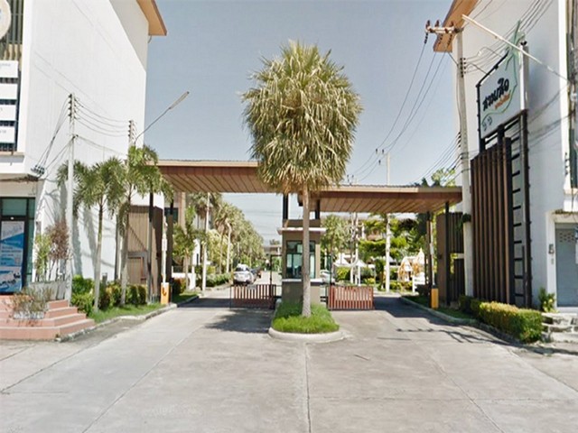 ให้เช่าบ้าน ทาวน์โฮม 2 ชั้น พร้อมเฟอร์ สวนเสือปาล์มฮิลล์ ศรีราชา TP-H1781