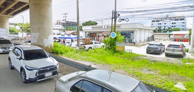 ARLลาดกระบัง 600 ม. วัดลาดกระบัง 500 ม.ให้เช่าที่ดินถมแล้ว เหมาะกับทำแคมป์  1งาน 36 ตร.วา.โกดังเก็บของ สนามบินสุวรรณภูมิ 