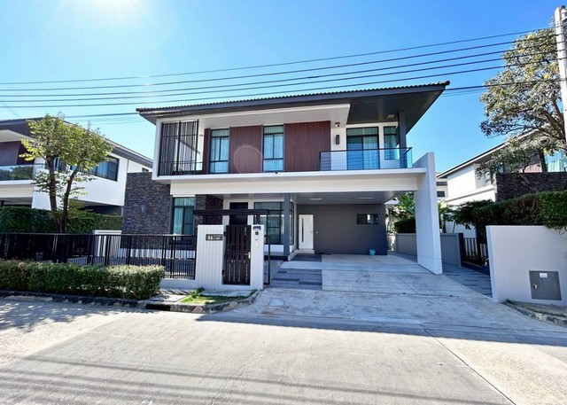 LV53276 ให้เช่า บ้านเดี่ยว มัณฑนา อ่อนนุช-วงแหวน 4 Manthana Onnut – Wongwaen 4 ใกล้ทางด่วนวงแหวน - บูรพาวิถี - สุวรรณภูมิ