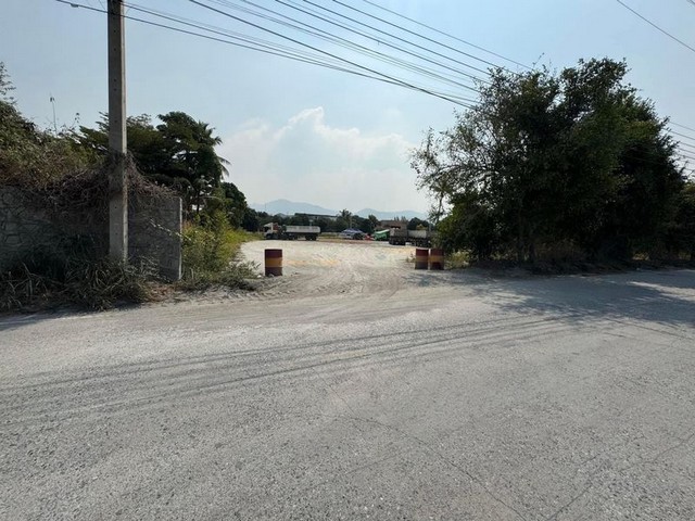 ขายที่ดินหนองข้างคอก ชลบุรี ใกล้ถนนเส้นมอเตอร์เวย์หมายเลข 7 FP-L01419 