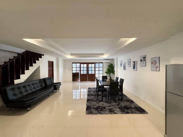 ให้เช่าทาวน์โฮม 5 ชั้น 400 ตร.ม. ทองหล่อคลาสสิคโฮม ทองหล่อ 25 ใกล้ BTS ทองหล่อ