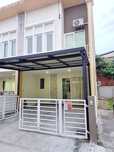 ซีเจ วิเศษสุขนคร 800 ม. วัดพันท้ายนรสิงห์ 1.5กม. ขายทาวน์โฮม 2 ชั้นหลังมุม 22 ตร.วา. 180 ตร.ม.