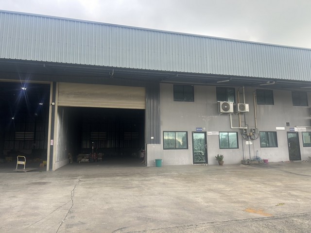 เช่าโกดัง 400 ตารางเมตร ซอยตะวันออกกลาง  คลอง 4  อำเภอคลองหลวง  จังหวัดปทุมธานี