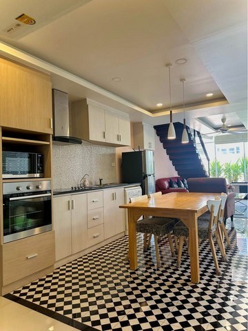 ให้เช่าบ้านเดี่ยว 2 ชั้นเขตบางนา เพียง700 เมตร ไปยัง BTS บางนา หรือ สถานีแบริ่ง ในหมู่บ้านนภาลัย  ถนนสุขุมวิท 70/3  