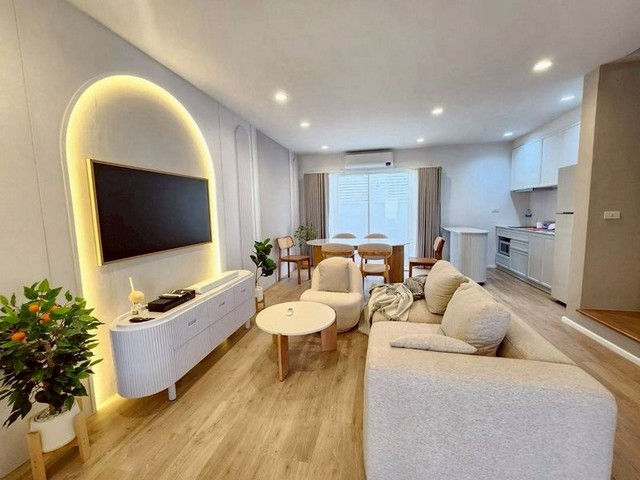 ให้เช่าทาวน์โฮม 3 ชั้น สวยพร้อมอยู่ โครงการ โมโนทาวน์3 สันผีเสื้อ