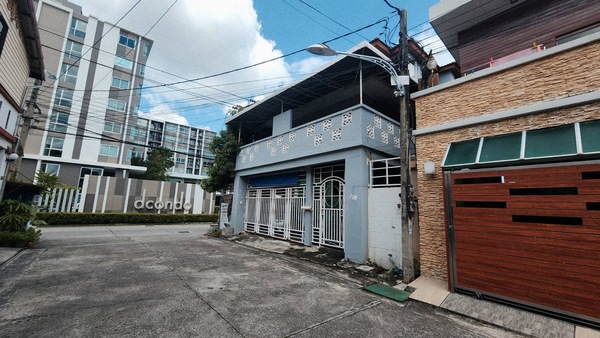 บ้านเดี่ยวทำเลทองหัวมุม! ใกล้ BTS แบริ่ง เพียงไม่กี่นาที  บ้านรักษิณาเฮ้าส์ สุขุมวิท 109