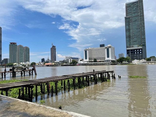 ให้เช่าที่ดิน ริมแม่น้ำเจ้าพระยา ถ.เจริญนคร 400,000฿/เดือน วิวพระอาทิตย์ตกดิน 