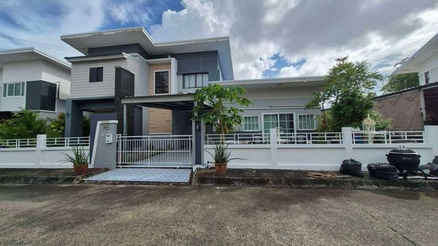 ขาย 5.9 ล้าน บ้านเดี่ยว 2 ชั้น กุลพันธ์วิลล์ 9 (Centric) หางดง เฟอร์นิเจอร์และเครื่องใช้ไฟฟ้าครบ