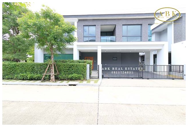 บ้านเดี่ยว 2 ชั้น ใหม่พร้อมเข้าอยู่ หลังมุม ราคา 19 ล้านบาท ลดเหลือ 16.9 ล้านบาทพื้นที่ 69.4 ตรว พื้นที่ใช้สอย 341 ตรมห้องรับแขก ปูพื้นด้วยกระเบื้องแกรนิตโต้ห้องครัวห้องทำงาน4 ห้องนอน 5 ห้องน้ำพื้นที่โถงส่วนกลางชั้น 2ห้องเก็บของและห้องเก็บของใต้บันไดจอดรถ 3 คันระบบสวิตซ์ไฟฟ้าแบบสัมผัสType ใหญ่สุดของโครงการสถานที่ใกล้เคียง▪️ ใกล้ MRT หลักสอง 4.5KM▪️ ใกล้ โรงพยาบาลเกษมราษ