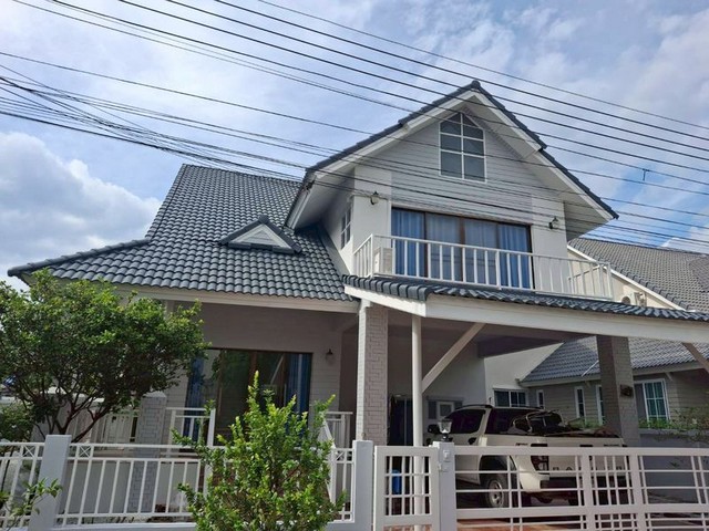 เช่า บ้านเดี่ยว คันทรีโฮม 2 ศรีราชา รีโนเวทใหม่ ใกล้นิคม-ถ.มอเตอร์เวย์ TP-H1824