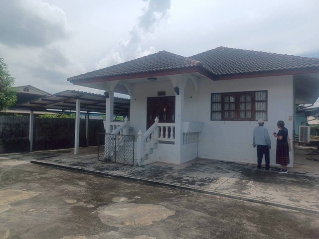 ขายบ้านพร้อมที่ดินและห้องพัก ราคาถูก  เนื้อที่ 291 วา ม.6  ต.บ้านกร่าง อ.เมือง จ.พิษณุโลก