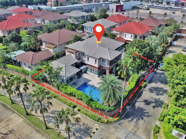 ขายบ้านเดี่ยว ลัดดารมย์ อิลิแกนซ์ ราชพฤกษ์ รัตนาธิเบศร์ 184 ตร.วา หลังมุมหรู พร้อมอยู่