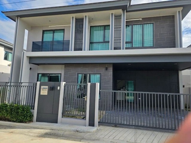 ให้เช่าด่วน บ้าน Patta Element บางละมุง 53 ตร.ว. 0 NGAN 0 ไร่ 50000 thb ใกล้กับ Central Pattaya / Harbor Mall Special Stock