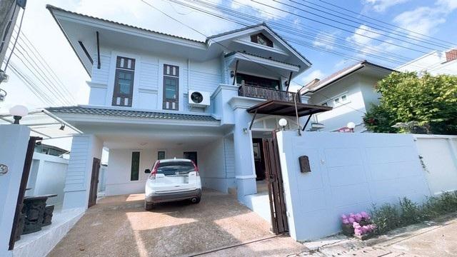 ขายบ้านเดี่ยว 50 ตรว. เลียบด่วน ซอยประดิษฐ์มนูญธรรม 15 ซอยเซ็นทรัลอีสต์วิลล์ ซอยแจ่มเจริญ ออกนาคนิวาส16 ซอยลาดพร้าว 71