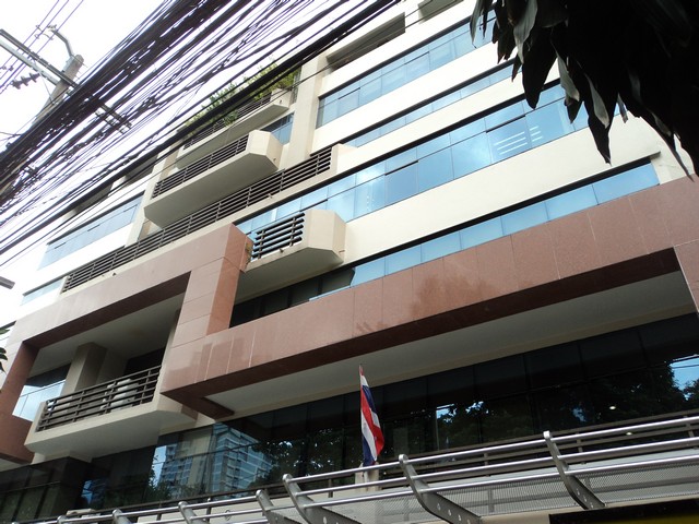 OFFICE อาคารต้นสน 1 ตาราง.วา 65000 B. ใกล้ - ทรัพย์ดี -