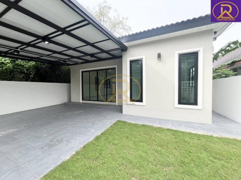 ขายบ้านสร้างใหม่ ขายถูก ทำเลดี ฟรีค่าใช้จ่ายในการโอน บ้านเดี่ยวชั้นเดียว ซ.ศรีราชา-หนองยายบู่ ต.สุรศักดิ์ อ.ศรีราชา จ.ชลบุรี