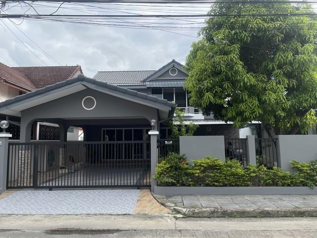 ให้เช่า บ้านเดี่ยว ย่านรามคำแหง หมู่บ้าน สัมมากร รามคำแหง ซอยรามคำแหง112 บ้านสวยตกแต่งพร้อมอยู่ 