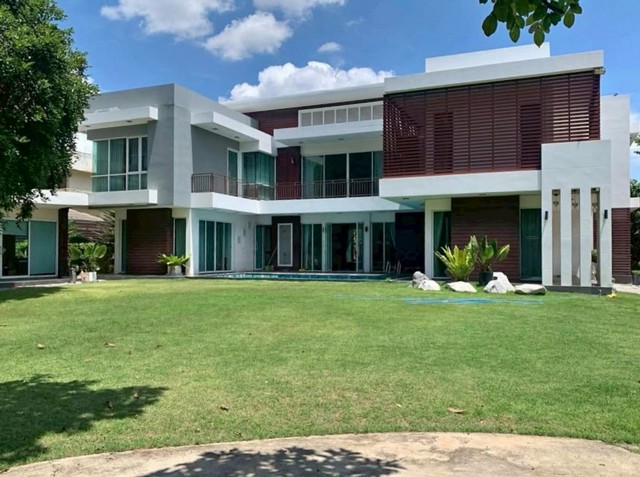 LV53312 ให้เช่า บ้าน 2 หลังติดกัน รามอินทรา 117 พร้อมสระ ใกล้ รพ. นวมินทร์ 9