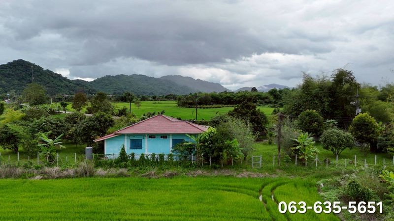 สนใจมาเที่ยวชมโทร ติดต่อ นกได้หลายช่องทางนะคะโทร. 061-494-9665โทร. 063-635-5651 (เบอร์นี้ไลน์เต็มค่ะ)ไลน์ไอดี : @nyland789(ไลน์คลิ๊กแล้วทักมาได้เลยค่ะ) https://lin.ee/R8sP0rj____________________________บ้านสวนวิวเขาล้อม ใกล้แมคโครนครนายก 1 ไร่ 3 งาน 80 ตรว. 8 ล้าน ลดเหลือ 7.2 ล้านต.เขาพระ อ.เมืองนครนายกรูปที่สี่เหลี่ยมผืนผ้าสวย ถมสูงกว่าข้างเคียงเมตรกว่า ถมดินแน่นมานานหลายปีแล้วหน้ากว้างติดถนนคอนกรีตประมาณ 40 เมตรด้