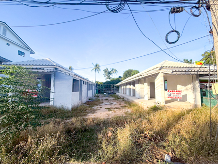 พื้นที่ให้เช่าและอาคารพาณิชย์ติดถนนรอบเกาะสมุย ต.บ่อผุด เกาะสมุย จ.สุราษฎร์ธานี