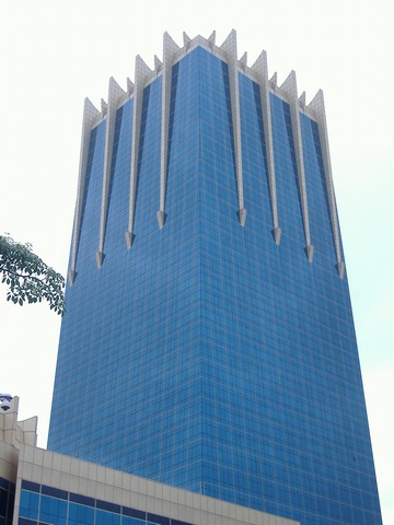 รหัส:  00658   Office อาคารคิวเฮ้าส์ ลุมพินี 0 RAI 0 NGAN 1 Square Wah 1นอน1BATHROOM 110000 บาท !!!