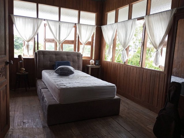 บอกขายที่ดินดีทำเลเหมาะน่าซื้อเก็บ ให้เช่าบ้านไม้ถ่ายหนังถ่ายละคร MV โฆษณา หนังสั้น คอนเท้นท์ บ้านสวยวิวทุ่งนา ไทรน้อย 0968821857