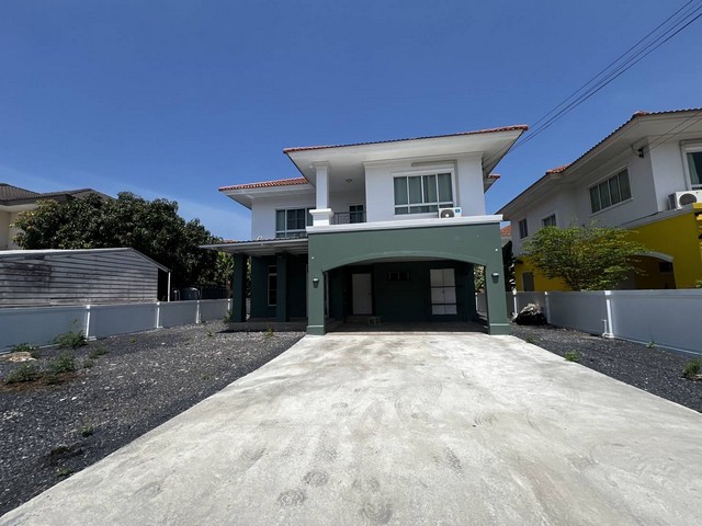 ให้เช่าบ้านเดี่ยว 2 ชั้น 100 ตรว. หมู่บ้านภัสสร 13 ถนนสุวินทวงศ์ เขตหนองจอก