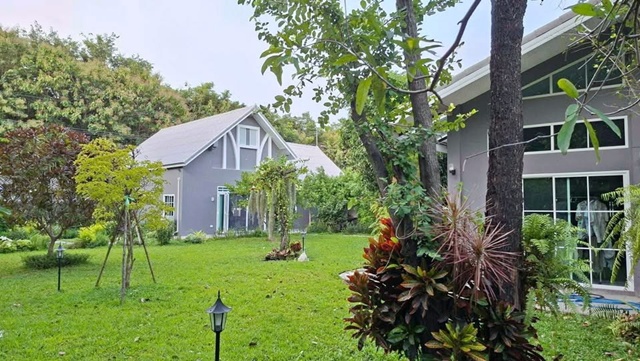 ให้เช่าบ้านเดี่ยวชั้นเดียวสุดหรู หลังใหญ่ 101ตร.ว. แยกนิคมเกตเวย์ วัดกุฎชี 100 ม.ฉะเชิงเทรา Big C แปลงยาว ตลาดวันไนท์เกตเวย์ 2.1 กม