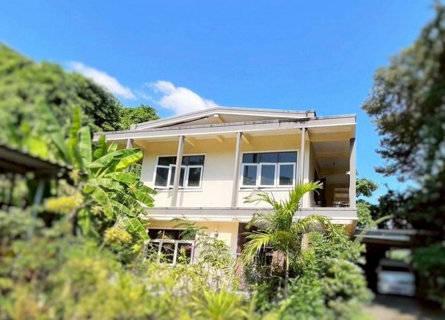 ขายที่ดินพร้อมบ้านขนาด 196 ตร.ว. ซอย ปรีดี พนมยงค์ 37 (สุขุมวิท 71) แขวงพระโขนงเหนือ เขตวัฒนา กรุงเทพฯ 