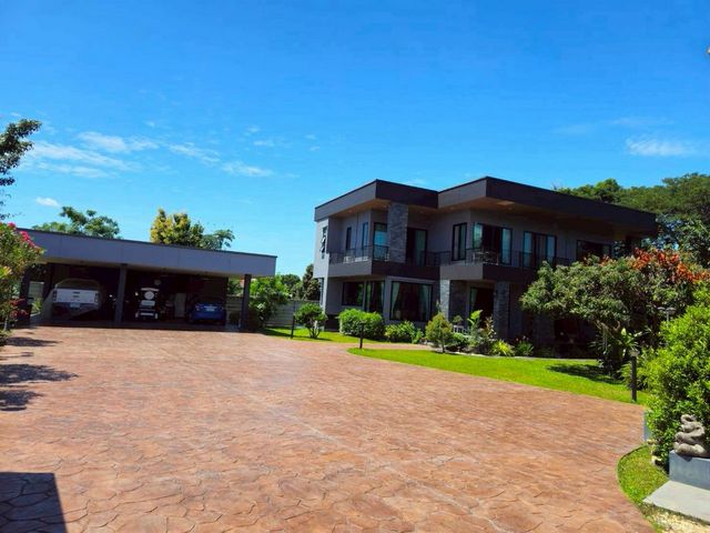 MODERN HOUSE FOR SALE 35 ล้าน หางดง บ้านสุดหรู บนที่ดินเกือบ 1 ไร่ บ้าน 2 ชั้น สไตล์โมเดิร์น ดีไซน์พรีเมียม ใส่ใจทุกรายละเอียด