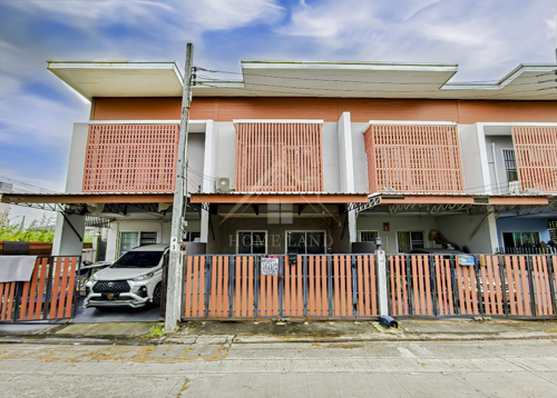 ทาวน์โฮม 2 ขั้น ซอย สมเพชร บางบัวทอง                