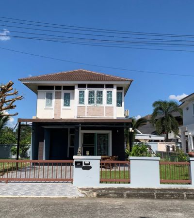 บ้านเดี่ยว หมู่บ้านอรสิริน 3 หลังใหญ่ เฟอร์นิเจอร์ใหม่เอี่ยม ใกล้ รร.นานาชาติ Mill Hill นาที