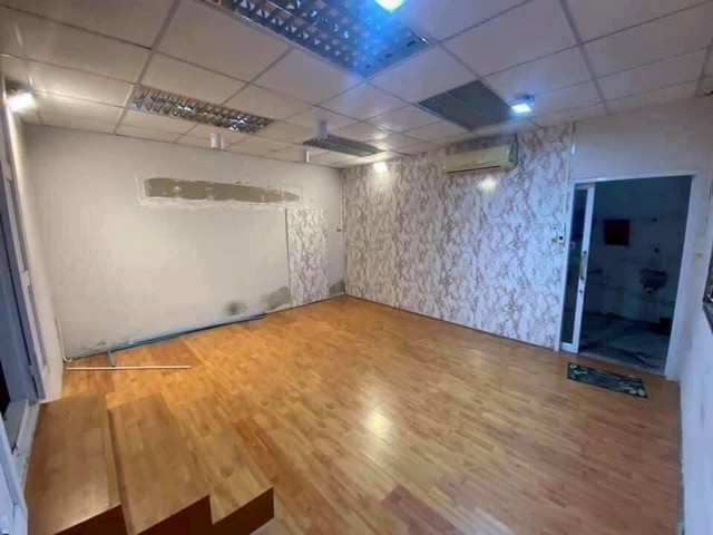 ขายบ้านไม้แดง 2 ชั้น ทำเลทอง! ติดถนนคนเดินเชียงคาน–ริมโขง ใกล้วัดใหญ่ศรีคุณเมือง