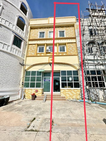 ให้เช่าตึก3ชั้น หนองซ้ำซาก-บ้านบึง ติดถนน มีที่จอดรถด้านหน้าได้หลายคัน