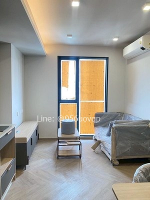 svs301 ให้เช่า แชปเตอร์ จุฬา-สามย่าน Chapter Chula-Samyanที่ตั้งถนนสี่พระยา แขวงสี่พระยา เขตบางรัก กทม. 105002 ห้องนอน 2 ห้องน้ำ ชั้น 26  ขนาด 53 ตร.ม. สิ่งอำนวยความสะดวกThe Chapter Hall The Co-Working Edge The Urban Forest The Private Deck The Blue Edge The Fit EdgeTop View Facilities สิ่งอำนวยความสะดวกตลอด 24 ชม.* CCTV รปภ. 24 ชม. สถานที่สำคัญใกล้เคียงSamyan Mitrtown, Chamchuri Square : 700 ม. ICON SIAM, ICS (ท่าเรือข้ามฟากสี่พระยา-ICONSIAM Pier) : 1.1 กม.Jewelry Trade Center : 1.5 กม.Thaniya Plaza, Yada Building, Silom Edge : 1.5 กม.Dusit Central Park, Silom Complex : 1.6 กม.MBK Center : 1.8 กม.Robinso