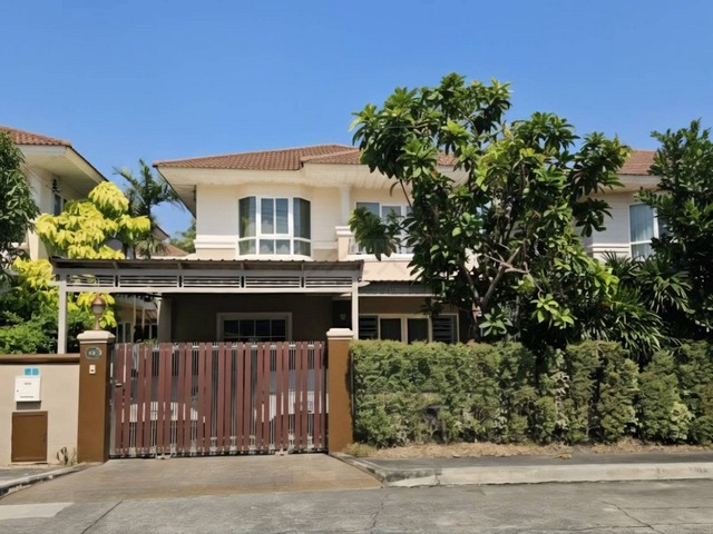 ขายบ้านเดี่ยว 2 ชั้น 58 ตรว. 5 ห้องนอน โครงการศุภาลัย พาร์ควิลล์ รามอินทรา 5 มีห้องนอนชั้นล่าง เหมาะกับผู้สูงอายุ บ้านอยู่ถนนเมน*** ราคาขาย 7.7 ล้านบาท (ต่อรองได้)  ติดต่อ:: ณัฐชยา (ชยา) โทร/ID Line:: 0942823961   Link Line:: https://line.me/ti/p/3xFA1An8Kcรหัส # T25-884บ้านเดี่ยว 2 ชั้น ศุภาลัย พาร์ควิลล์ บ้านพร้อมอยู่ สภาพเยี่ยม- ที่ดิน 58 ตร.ว. - พื้นที่ใช้สอย 220 ตร.ม. - 5 ห้องนอน / 4 ห้องน้ำ- ห้องนอน + ห้องน้ำแม่บ้านแยกเป็นสัดส่ว